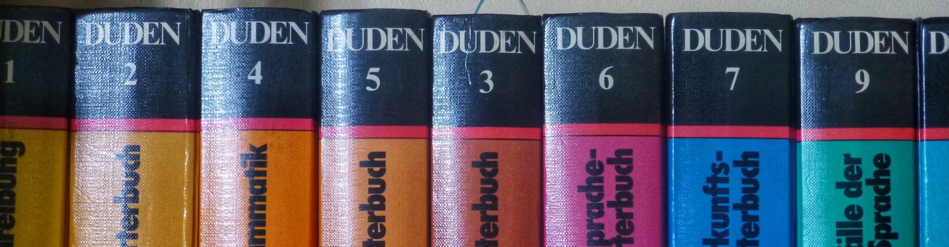 La collection des "Duden" qu'on utilise pour enseigner l'allemand